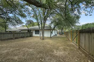3407 Blumie St, Austin, TX 78745 - Photo 18