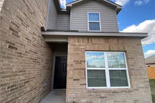 105 Brunswick Ln, Jarrell, TX 76537 - Photo 4