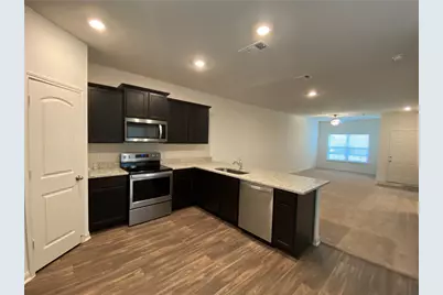 105 Brunswick Lane, Jarrell, TX 76537 - Photo 6