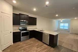 105 Brunswick Ln, Jarrell, TX 76537 - Photo 6
