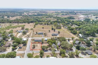 1602 Cummings Street, Luling, TX 78648 - Photo 6