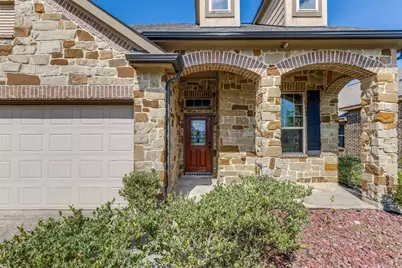 6531 Hunters Creek Lane, Baytown, TX 77521 - Photo 4