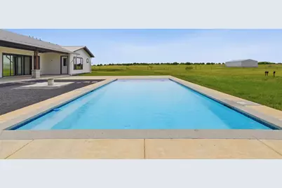 374 County Road 236, Florence, TX 76527 - Photo 32