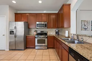 1520 Huckleberry Ln, Austin, TX 78748 - Photo 10
