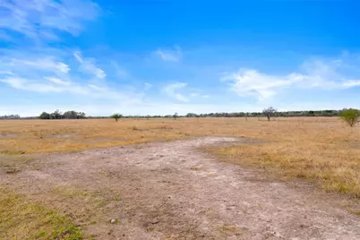 3650 E Austin Street, Giddings, TX 78942 - Photo 22