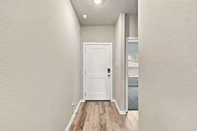 300 Sleep Hollow, Jarrell, TX 76537 - Photo 8