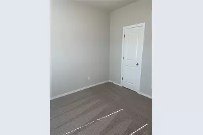 300 Sleep Hollow, Jarrell, TX 76537 - Photo 10