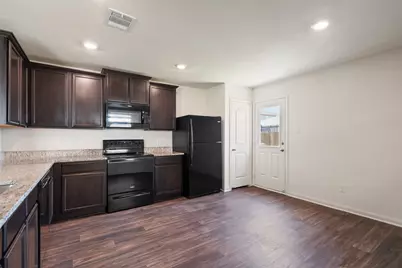 1492 Amy Drive, Kyle, TX 78640 - Photo 8
