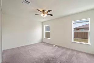 1492 Amy Dr, Kyle, TX 78640 - Photo 12