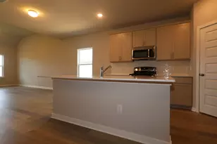 4504 Bridal Veil Dr, Austin, TX 78747 - Photo 6