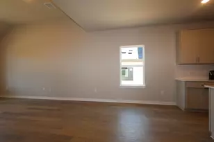 4504 Bridal Veil Dr, Austin, TX 78747 - Photo 4