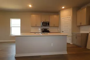 4504 Bridal Veil Dr, Austin, TX 78747 - Photo 8