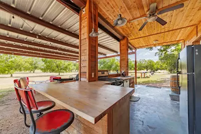 95 Loma Lane, Fredericksburg, TX 78624 - Photo 16