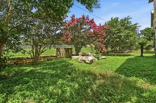592 Fm 967, Buda, TX 78610 - Photo 24