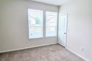 711 Rolling Oak Dr Dr, Round Rock, TX 78664 - Photo 14