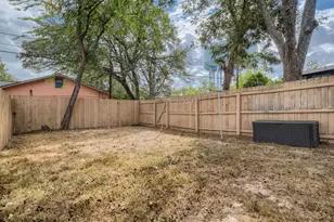 1016 Chevy Chase Dr Dr, San Antonio, TX 78209 - Photo 4