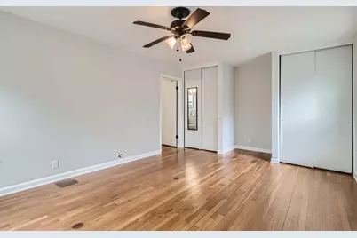 1016 Chevy Chase Dr Drive, San Antonio, TX 78209 - Photo 20