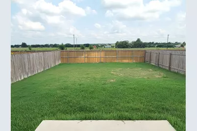 500 Magnum Force Drive, Jarrell, TX 76537 - Photo 32