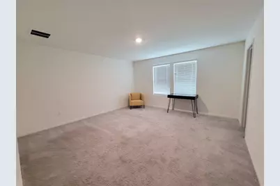 500 Magnum Force Drive, Jarrell, TX 76537 - Photo 18