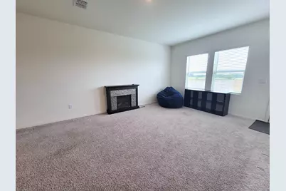 500 Magnum Force Drive, Jarrell, TX 76537 - Photo 14