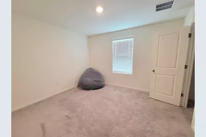 500 Magnum Force Drive, Jarrell, TX 76537 - Photo 26