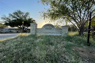 4317 River Oaks Dr, Kingsland, TX 78639 - Photo 6