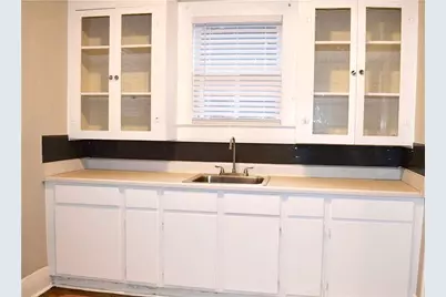 611 Nelray Boulevard #B, Austin, TX 78751 - Photo 2