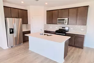 409 Wild Spur Ln, Liberty Hill, TX 78642 - Photo 2