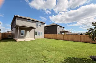 409 Wild Spur Ln, Liberty Hill, TX 78642 - Photo 4
