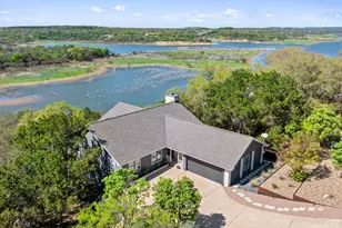1021 Coventry Rd, Spicewood, TX 78669 - Photo 4
