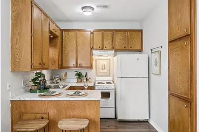 4401 Speedway #105, Austin, TX 78751 - Photo 22