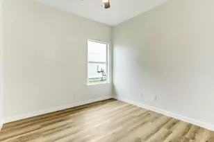 128 Almquist St, Hutto, TX 78634 - Photo 18