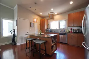 1702 S Lamar Blvd, Austin, TX 78704 - Photo 6