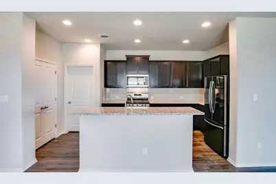 129 Goldfinch Drive, San Marcos, TX 78666 - Photo 10