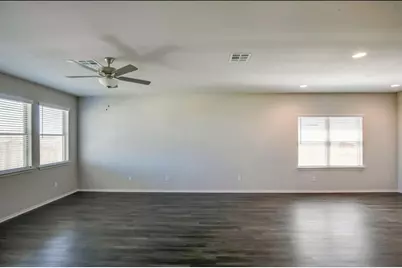 129 Goldfinch Drive, San Marcos, TX 78666 - Photo 16