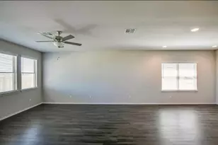 129 Goldfinch Dr, San Marcos, TX 78666 - Photo 16
