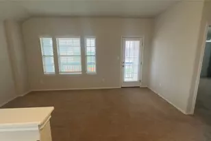 129 Goldfinch Dr, San Marcos, TX 78666 - Photo 28