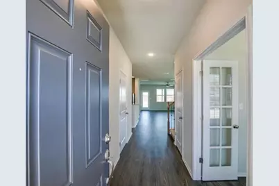 129 Goldfinch Drive, San Marcos, TX 78666 - Photo 2