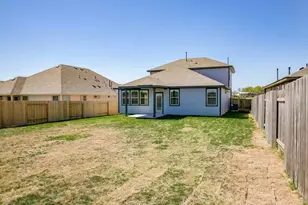 129 Goldfinch Dr, San Marcos, TX 78666 - Photo 36