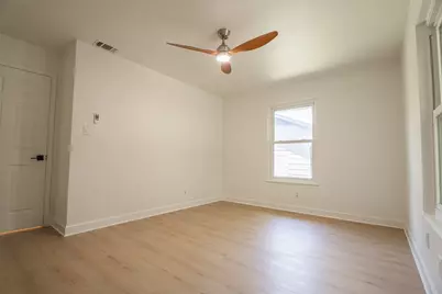 1613 Glencrest Drive, Austin, TX 78723 - Photo 28