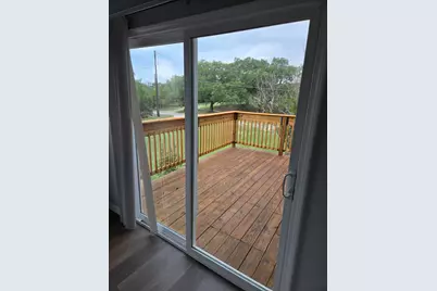 22101 Four Hundred Avenue, Spicewood, TX 78669 - Photo 16
