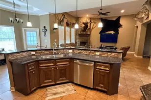 2015 Skrivanek Rd, Sealy, TX 77474 - Photo 22