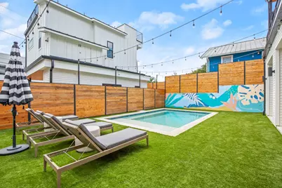 2005 E 8th Street #A, Austin, TX 78702 - Photo 34