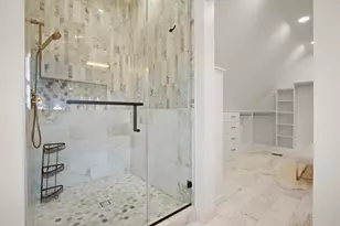 2005 E 8th St, Austin, TX 78702 - Photo 16
