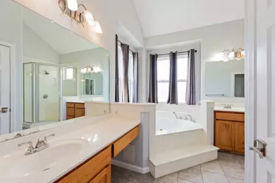 221 Mustang Mesa, Liberty Hill, TX 78642 - Photo 14