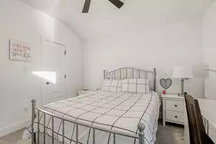 1309 Kneehigh Ln, Georgetown, TX 78633 - Photo 16