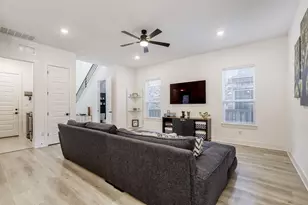 1309 Kneehigh Ln, Georgetown, TX 78633 - Photo 4