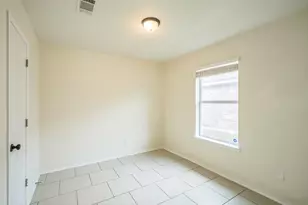 224 Amber Ln, Jarrell, TX 76537 - Photo 14