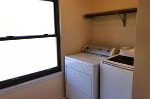 406 Settlers Valley Dr, Pflugerville, TX 78660 - Photo 34