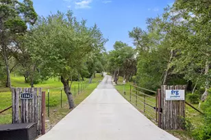 11842 Rim Rock Trail, Austin, TX 78737 - Photo 6